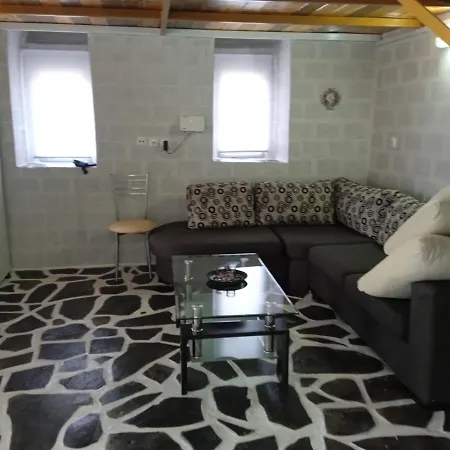 Sunshine Apartment Brikion Exterior photo
